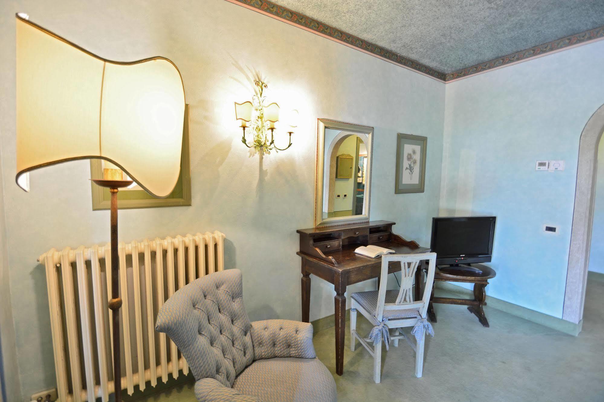 Calcinaia Hotel Boccaccio מראה חיצוני תמונה